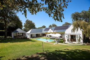 HIDDEN RETREAT CONSTANTIA